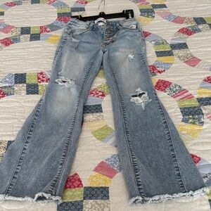 Distressed Light Blue Girls Jeans and also Dark Blue Jeans